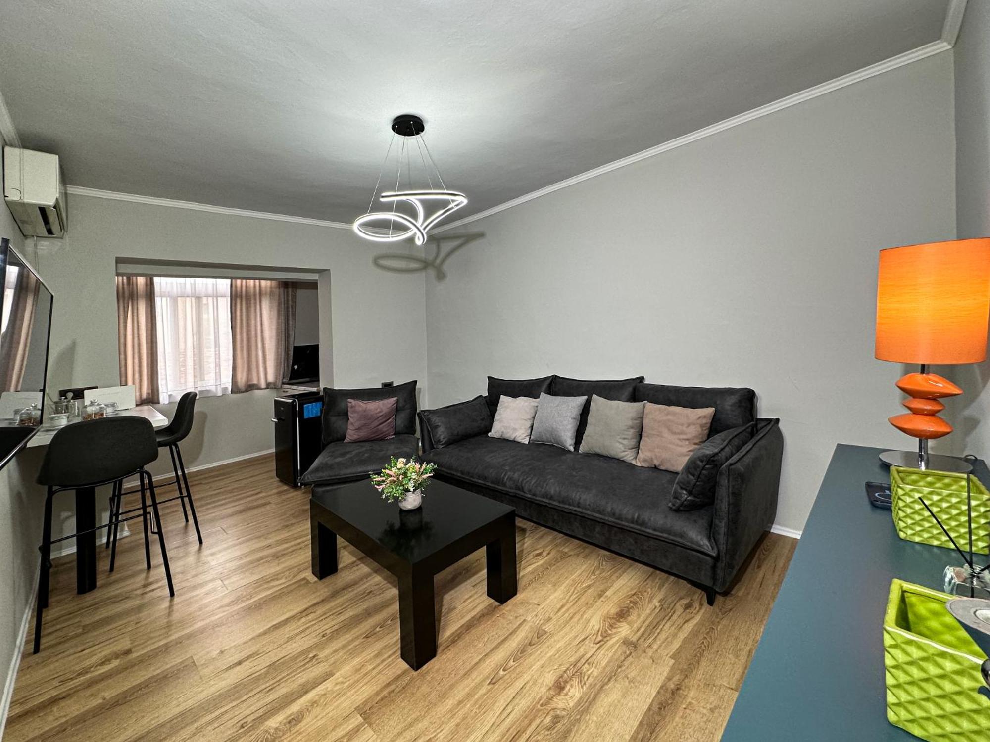 Home Select Tirana Exterior foto