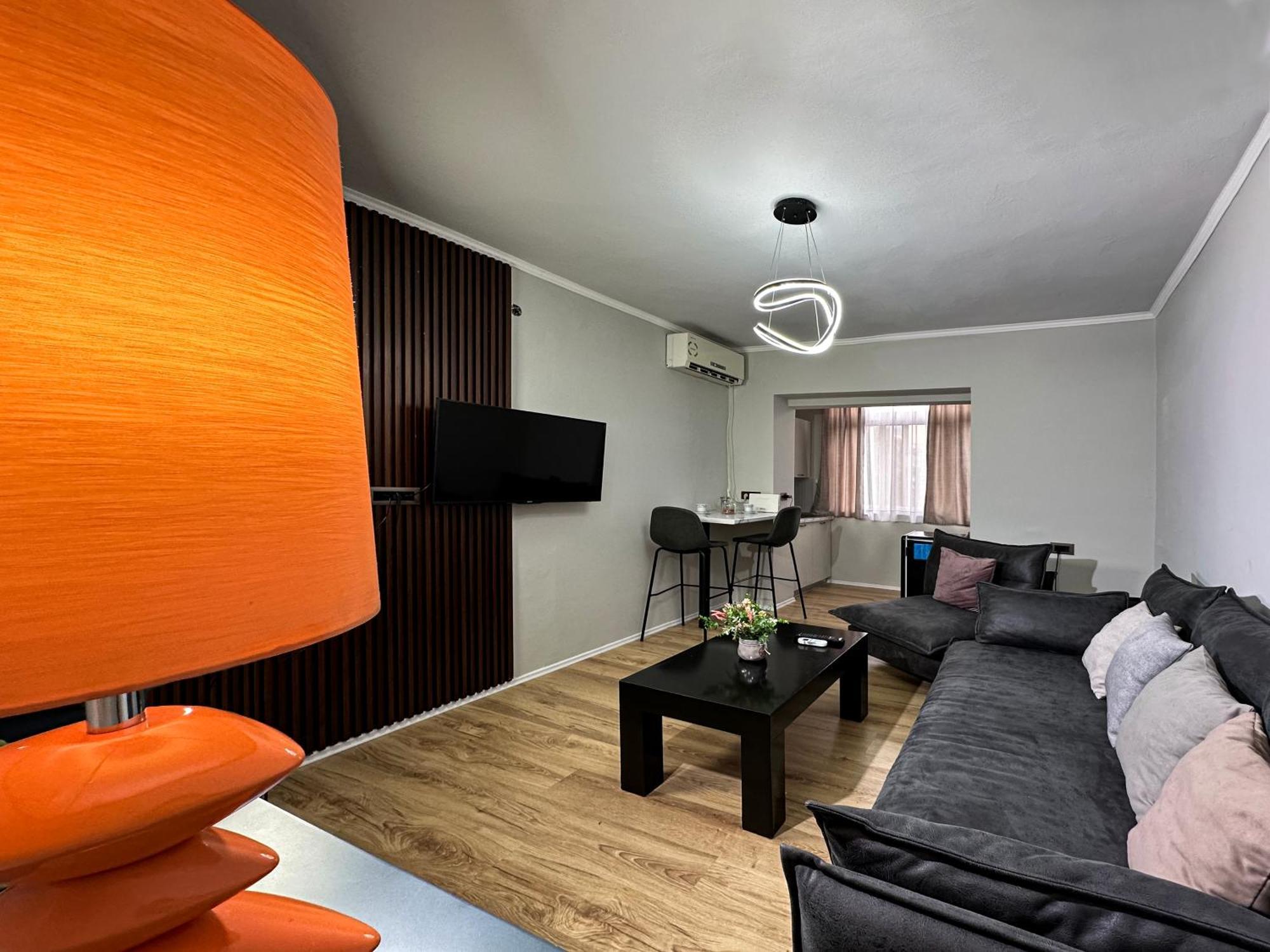 Home Select Tirana Exterior foto